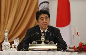 Северна Корея нарече японския премиер „азиатския Хитлер“
