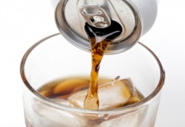 Газираните напитки повишават риска от сърдечни удари