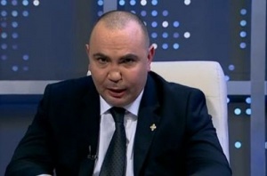 Росен Петров заплашва бТВ с прокуратурата
