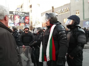 Над 120 задържани в Пловдив, сочи МВР
