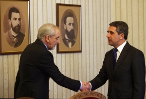 Плевнелиев призова за етнически мир в страната