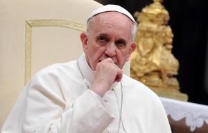 Папата призовава за край на насилието в Украйна