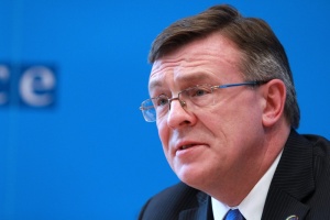 Украинският външен министър изчезнал с финансови документи