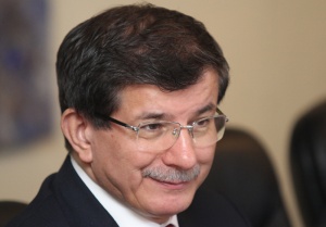 Давутоглу: Турци и българи в приятелски отношения и занапред