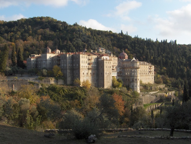 Държавата дава 1 млн. лева на Зографския манастир в Атон