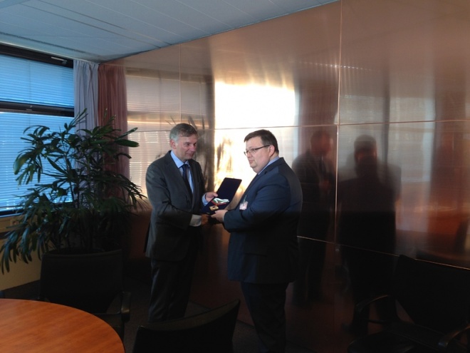 Цацаров подписа меморандум за сътрудничество с Холандия