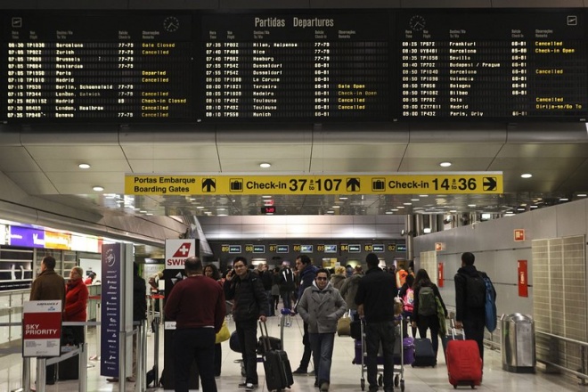 Нови правила за авиопътниците в ЕС