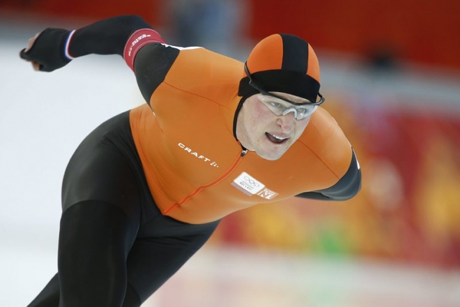 Крамер триумфира в Сочи с нов олимпийски рекорд