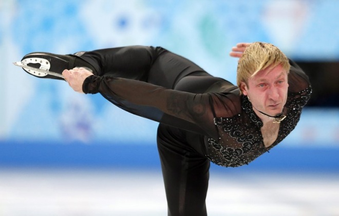 Русия със злато в отборната надпревара по фигурно пързаляне