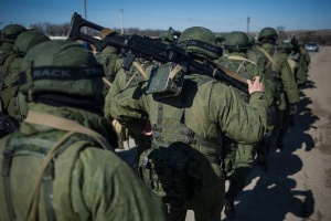 ЕС плаши Русия с оръжейно ембарго заради Украйна