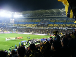 "Таксим" е навсякъде: Гневът завладя турските стадиони