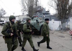 Военни камиони навлязоха в Симферопол