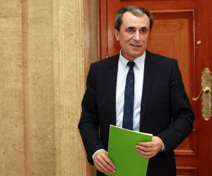 Орешарски прие доклад с три препоръки за оградата по границата