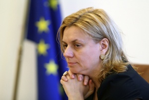 Министър Терзиева: ВиК съоръженията в окаяно състояние