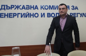 ДКЕВР заплаши ЕРП-тата с отнемане на лицензи