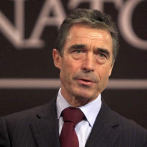 Расмусен: Кризата в Украйна поставя въпроса за разширяване на НАТО