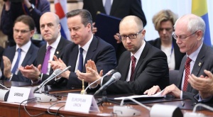 Украйна подписа политическата част с ЕС - внася жалби срещу Русия
