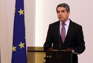 Президентът отговори на ДПС: Няма да променям указа за ЦИК