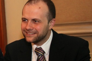 Умишлени пропуски в закона в основата на казуса "Карадере"