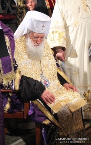 Патриарх Неофит оглавява литургията на Благовещение