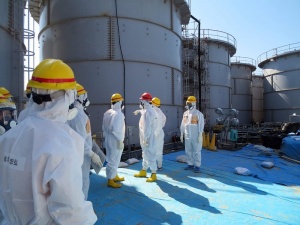 Свлачище в АЕЦ „Фукушима-1“ взе една жертва