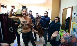 Активистки от "Фемен" срещу Ердоган