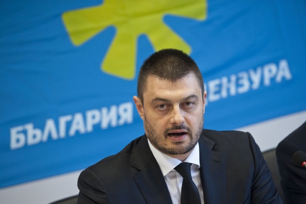 Бареков дарил близо половин милион лева на "България без цензура"