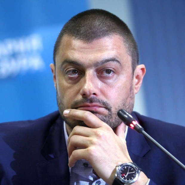Бареков иска оставката на Йовчев
