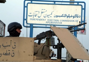 Талибан-камикадзе уби 6 полицаи в Кабул