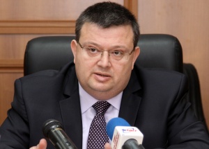 Цацаров:  МВР и прокуратурата действат само като регистратори