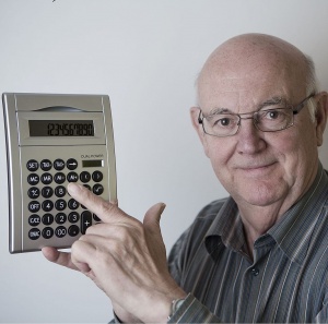 Жените и мъжете с пенсия на 65 г. от 2021 г.