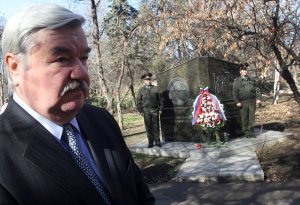 Руският посланик: Ще отговорим на санкциите на ЕС