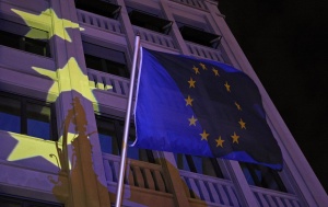 Еврокомисар: "Желязната завеса" вече не удържа руската пропаганда