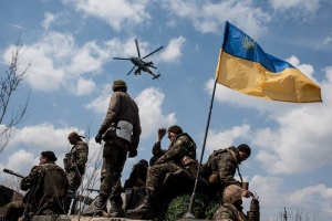Стрелба по украински хеликоптер – пилотът ранен