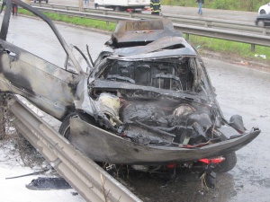 Пожар на автомобил в Свищов взе две жертви
