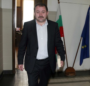 Цацаров иска отстраняване от длъжност за Пенгезов и Петков