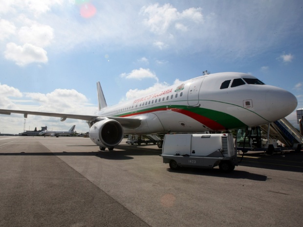 Министърът на транспорта ще контролира Авиоотряд 28