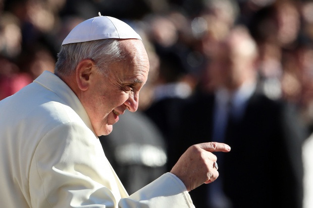 Папата ще да работи за мира в Украйна