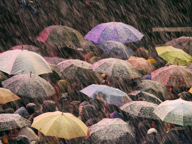 Жълт код заради дъждовете в Монтана и Враца
