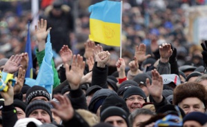 ЦРУ и ФБР съветват властите в Киев