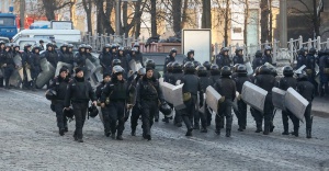 Над 50 хил. полицаи в Украйна за президентските избори