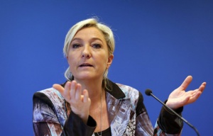 Крайнодесните във Франция печелят евровота - искат парламентарни избори