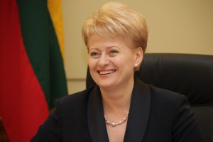Президентът на Литва Даля Грибаускайте печели втори мандат
