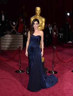 Сандра Бълок с вдъхновяваща реч към абитуриентите