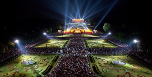 100 000 на безплатен „Концерт в лятна нощ“ с Виенската филхармония