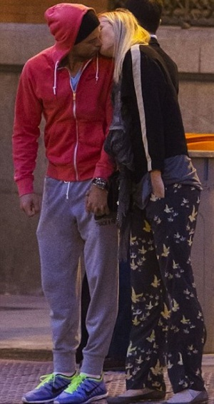 Гришо свалил Маша с имейл