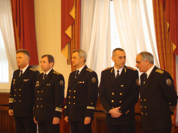 23-ма генерали получават пагоните си от президента