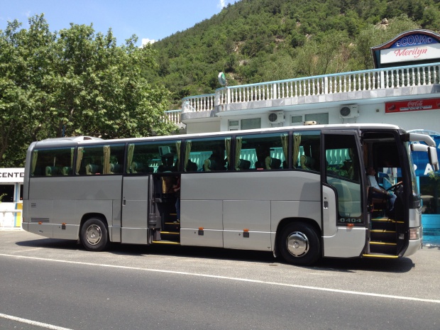 Автобуси без шофьори тръгват в Гърция