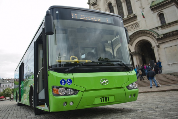 Първият в Европа електробус тръгна в София