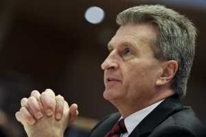 Йотингер: "Южен поток" зависи от позицията на Русия за Украйна